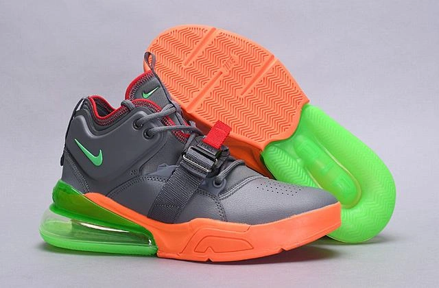 Nike Air Max 270-31