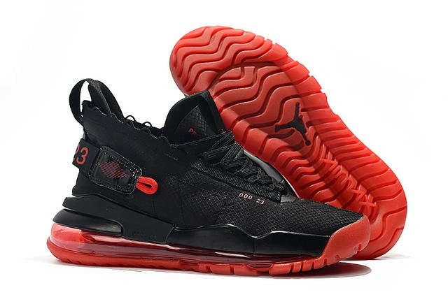 Nike Air Max 720 & Air Jordan-1