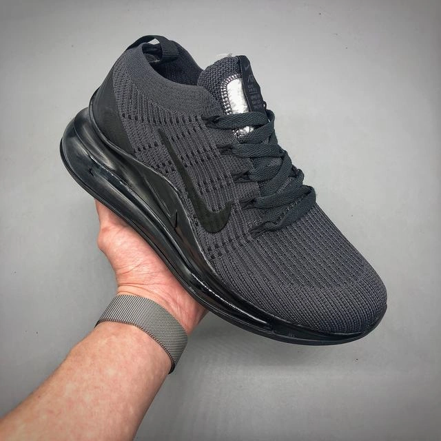 Nike Air Max 720-22