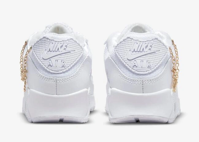 Nike Air Max 90 Lucky Charms