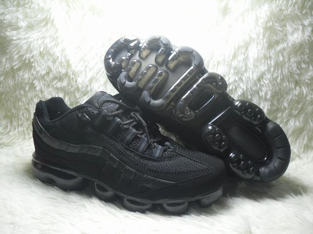 Nike Air Max 95-26