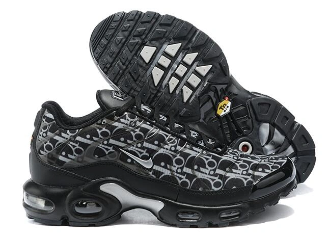 Nike Air Max Plus-1