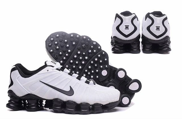 Nike Air Max Shox-22