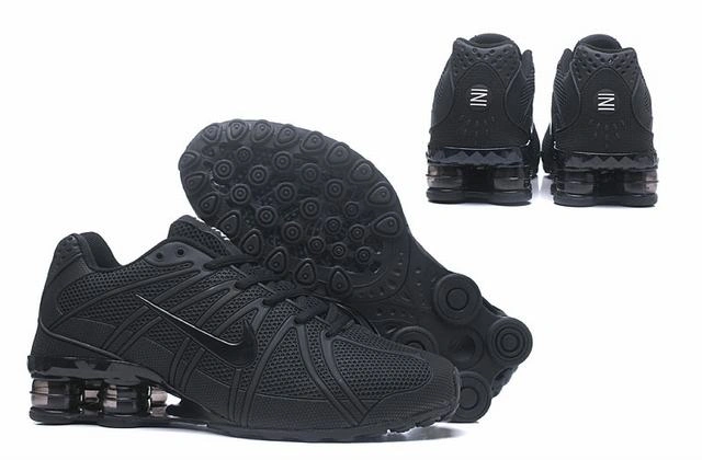 Nike Air Max Shox-35