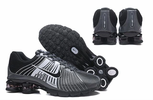Nike Air Max Shox-37