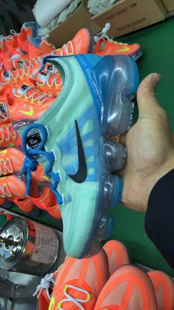 Nike Air Vapormax 2019-12