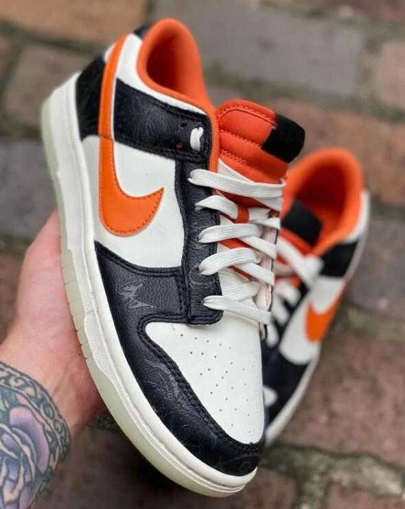 Nike Dunk Low PRM Halloween