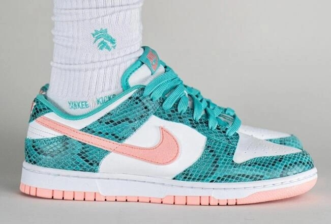Nike Dunk Low Snake Skin