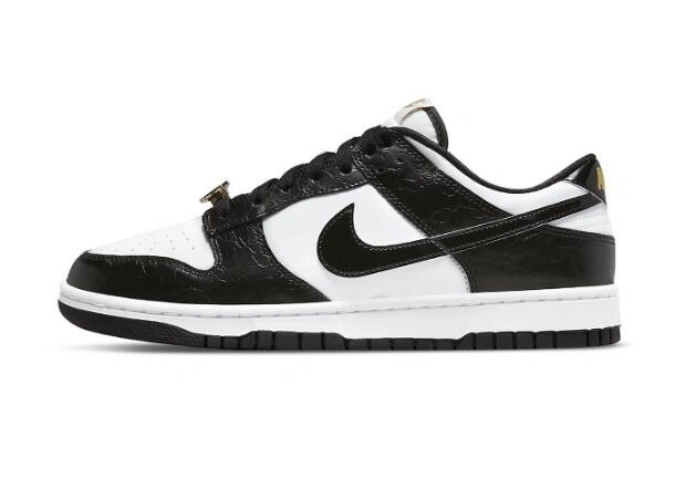 Nike Dunk Low World Champ