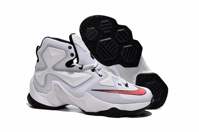 Nike Lebron 13-37