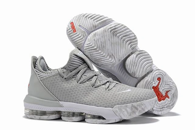 Nike Lebron 16 Low-31