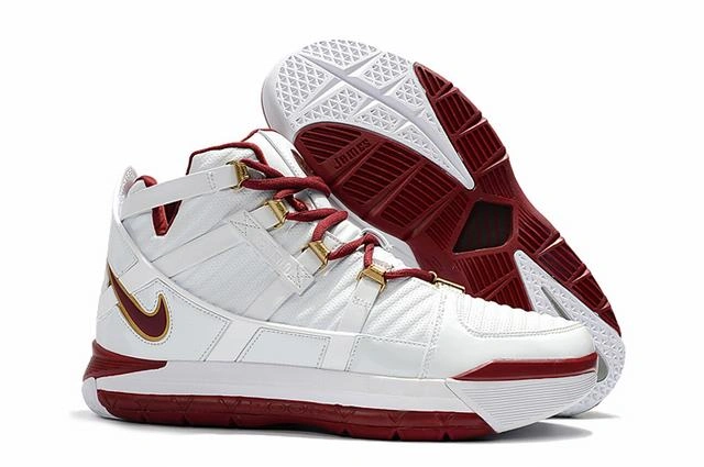 Nike Lebron 3-3