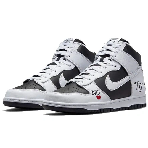Nike SB Dunk High Black White