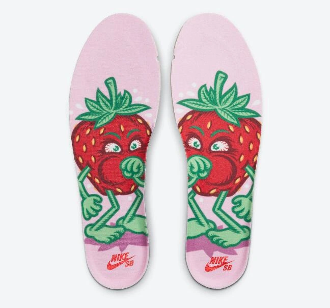 Cheap Nike SB Dunk High Strawberry Cough