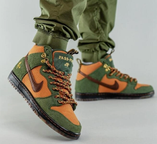 Nike SB Dunk High Workboot