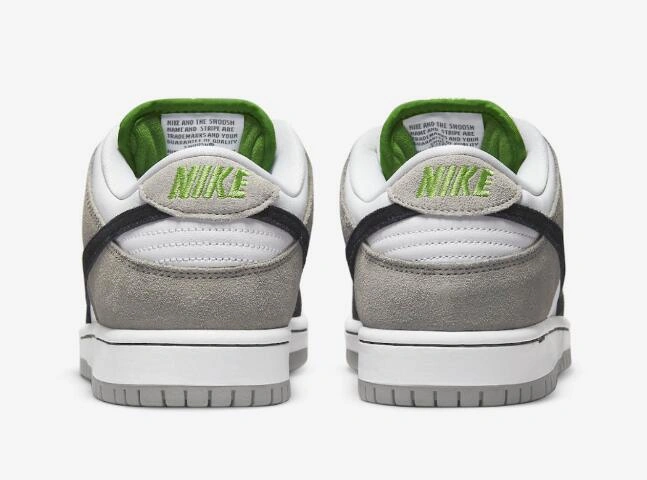 Nike SB Dunk Low Chlorophyll
