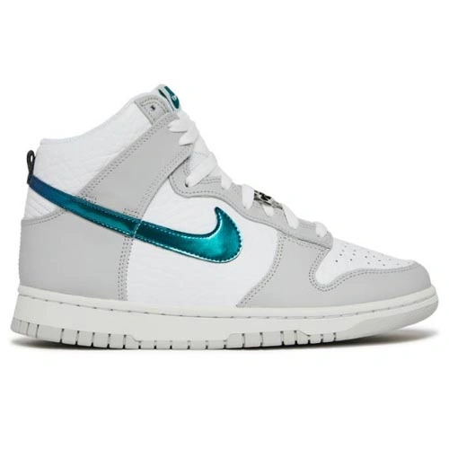 Nike WMNS Dunk High FLS