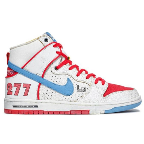 SB Dunk High Pro Decon Magnus Walker