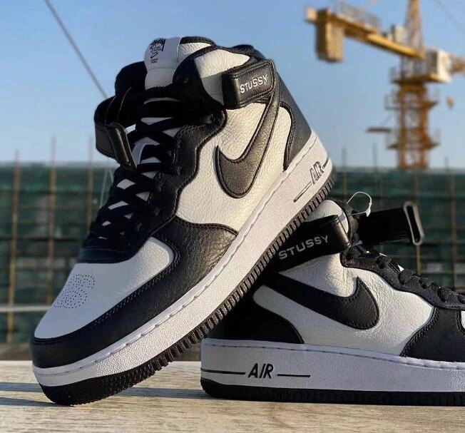Stüssy x Nike Air Force 1 Mid