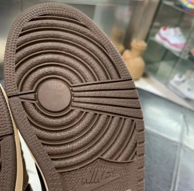 Affordable Travis Scott x Air Jordan 1 Retro Low