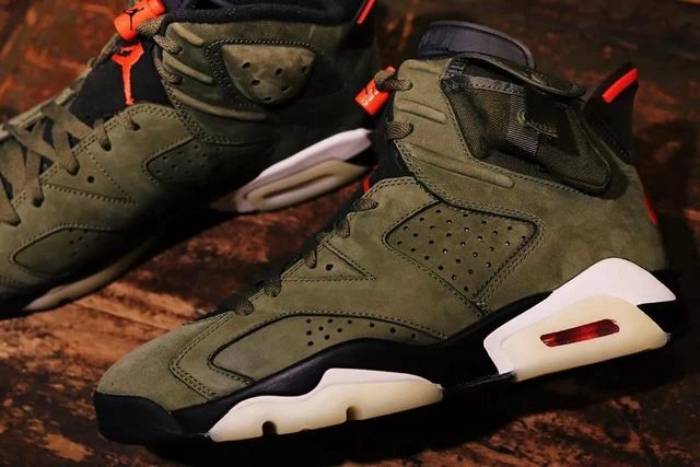 Travis Scott x Air Jordan 6-1