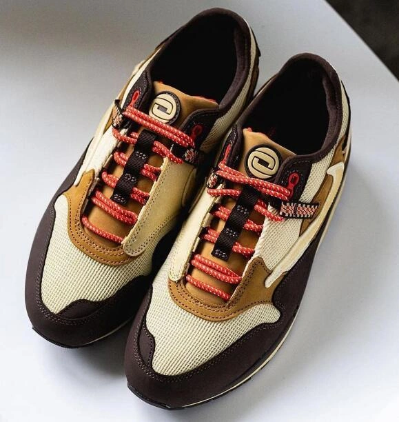 Travis Scott x Nike Air Max 1