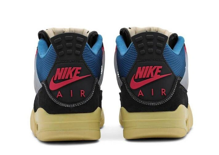Union x Air Jordan 4 Retro Off Noir-1