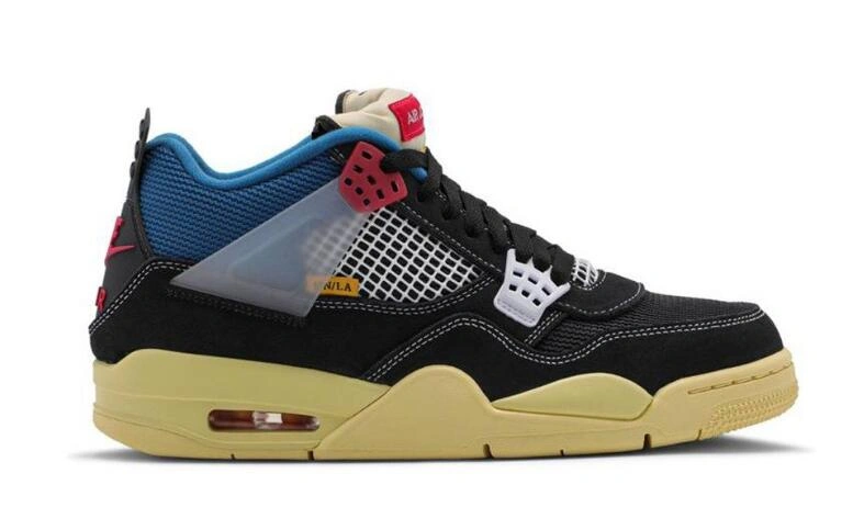 Union x Air Jordan 4 Retro Off Noir-1