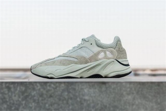 YEEZY BOOST 700 SALT