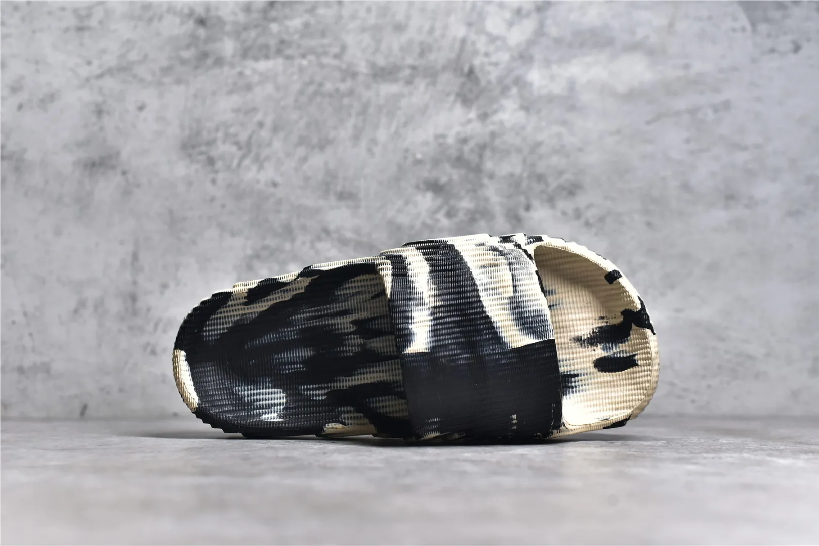 AD Originals Adilette 22 Slide Sandals Black White – Adidas Replica Sneakers and Rep Shoes MoistureWicking 472