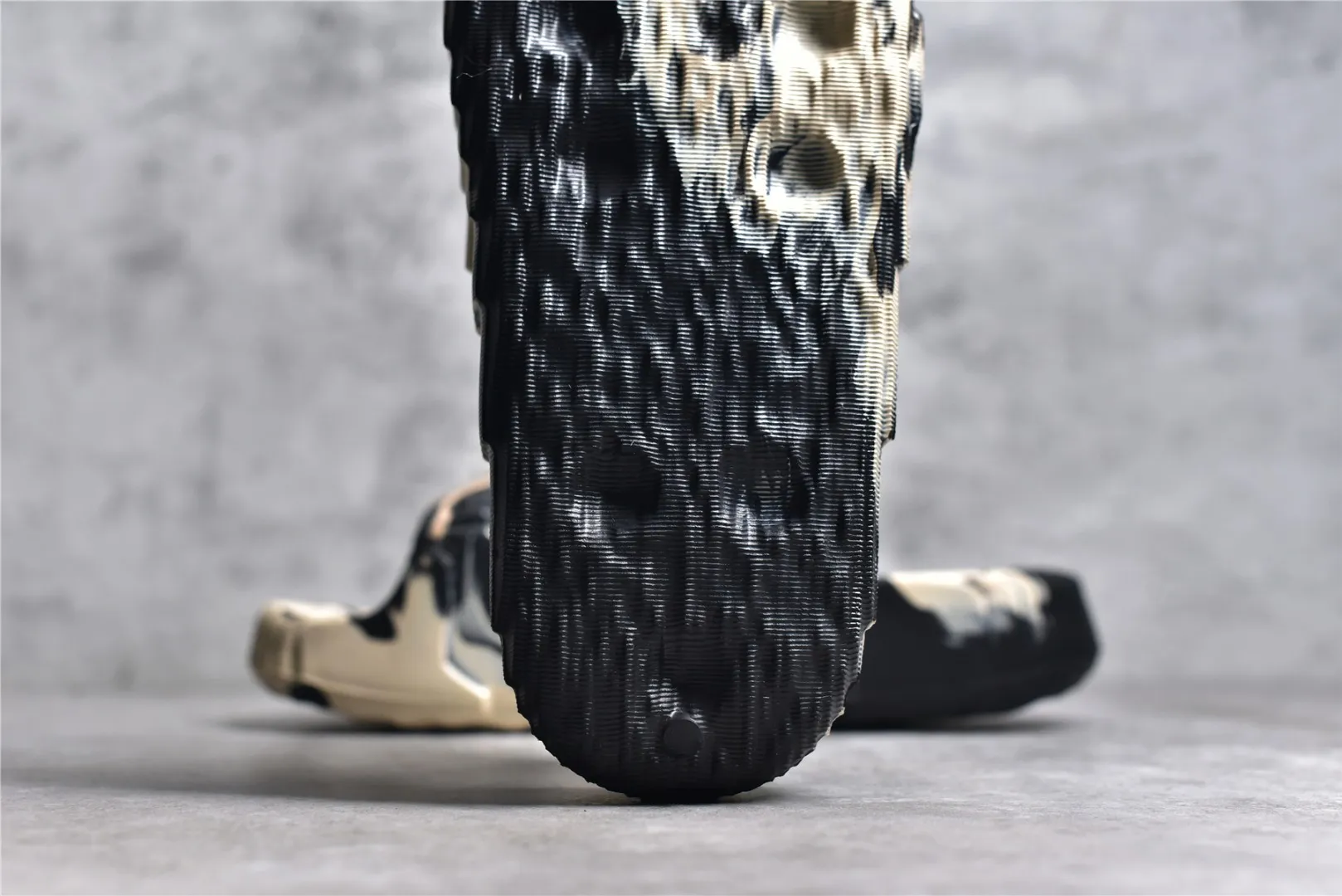 AD Originals Adilette 22 Slide Sandals Black White – Adidas Replica Sneakers and Rep Shoes MoistureWicking 472