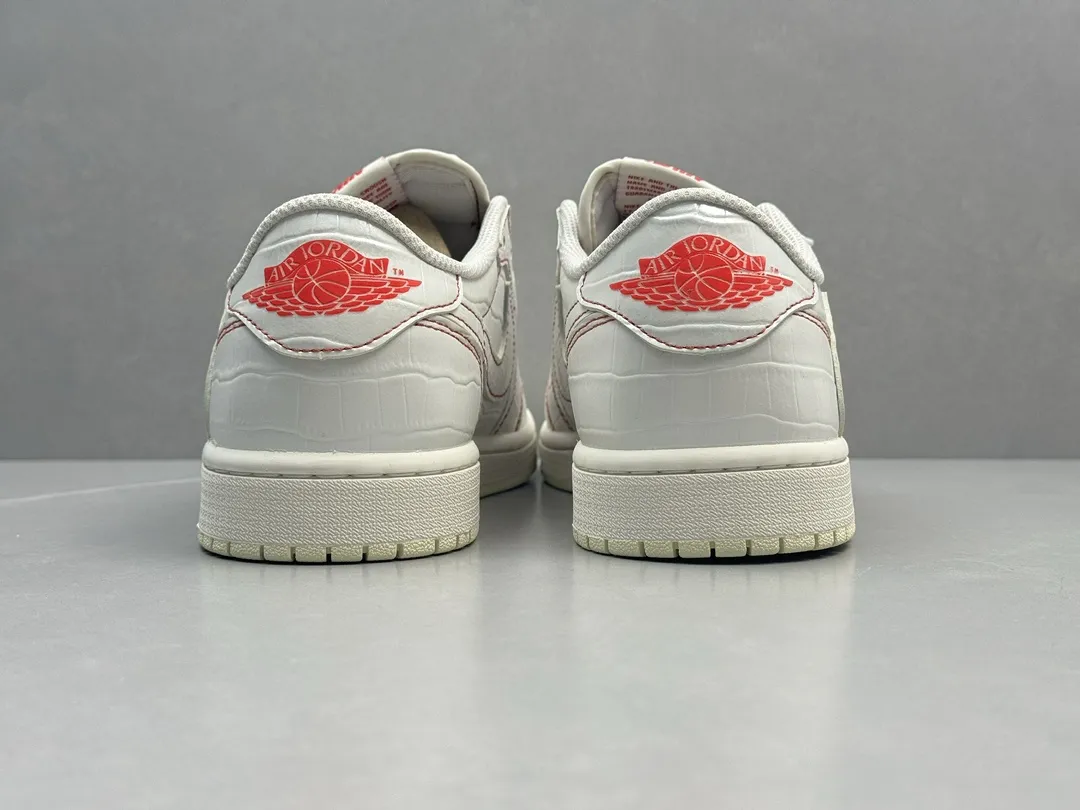 AJ1 Low x Bugs Bunny White Red Collaboration Sneakers – Top Rep Shoes & Best Replica Sneakers – Sizes 36- Thermal 1245