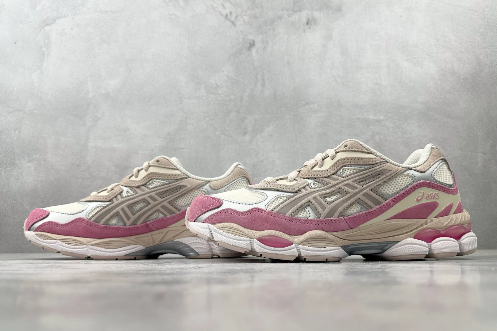 HighPerformance ASICS GEL-NYC Beige Pink Replica Sneakers – High Quality Rep Shoes 674