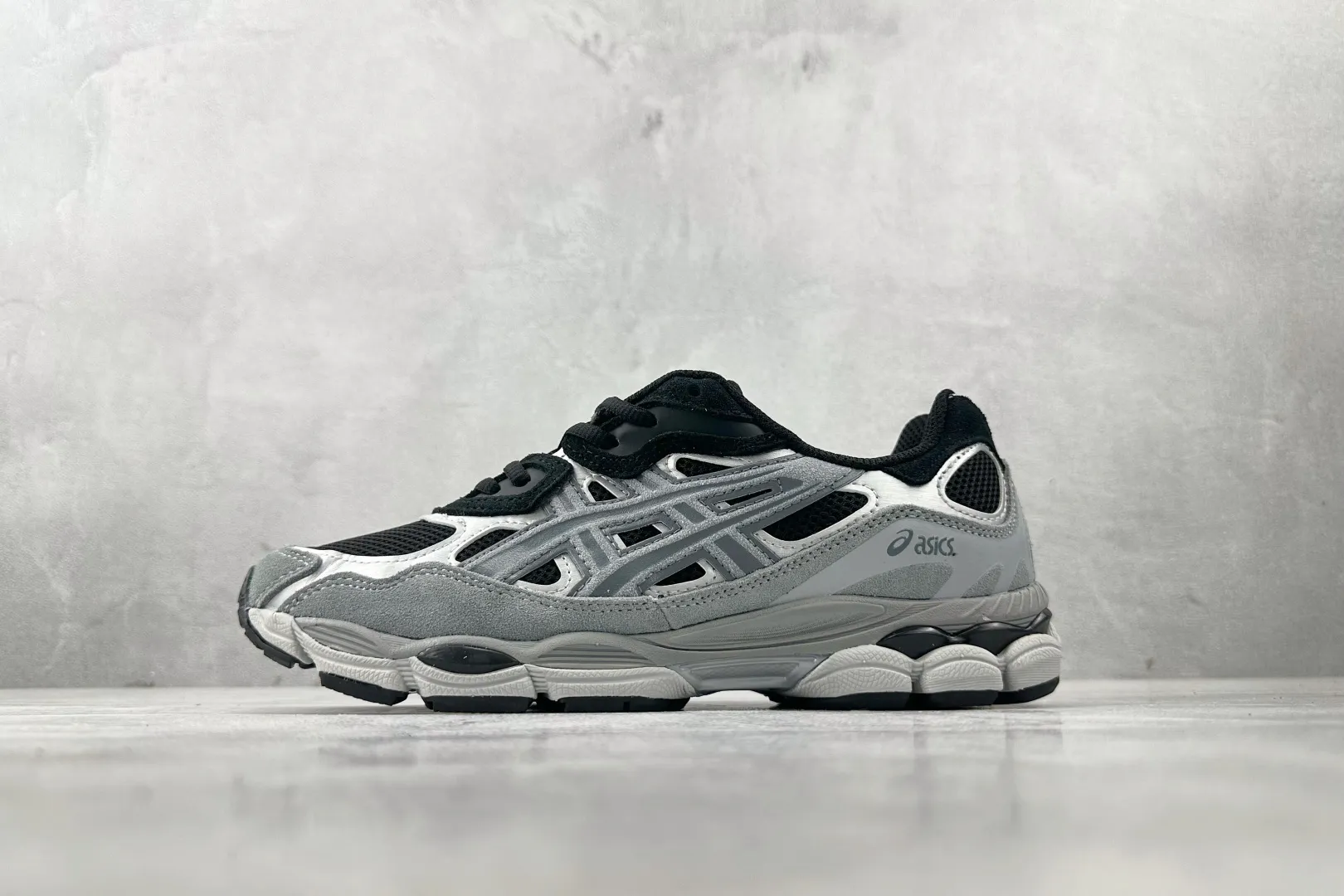 HighPerformance ASICS GEL-NYC Black Grey Replica Sneakers with High Quality Design and 1:1 Precision 679
