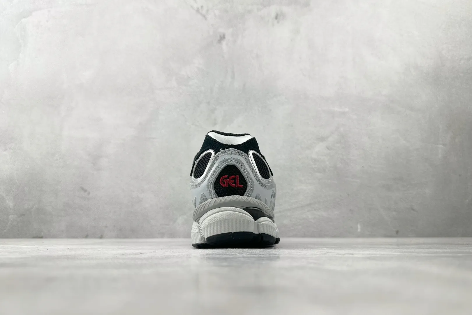 HighPerformance ASICS GEL-NYC Black Grey Replica Sneakers with High Quality Design and 1:1 Precision 679