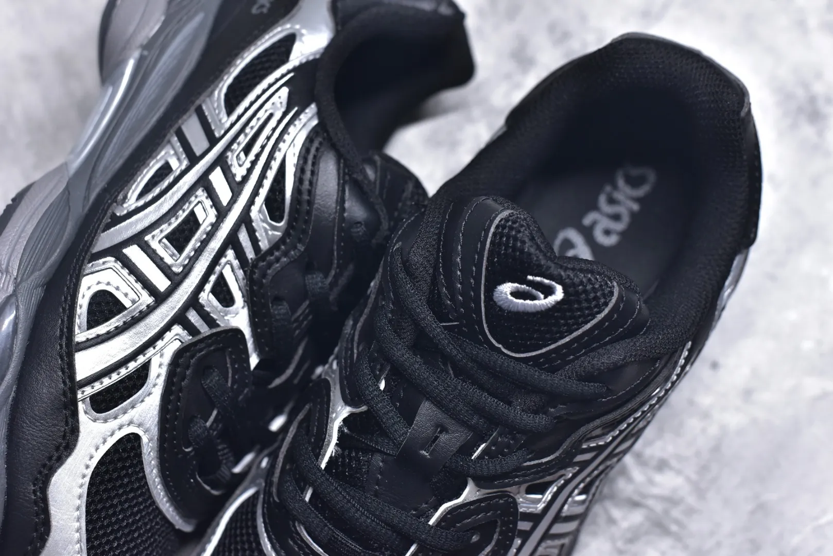 Thermal ASICS GEL-NYC Black Silver Replica Sneakers – High Quality Rep Shoes 651