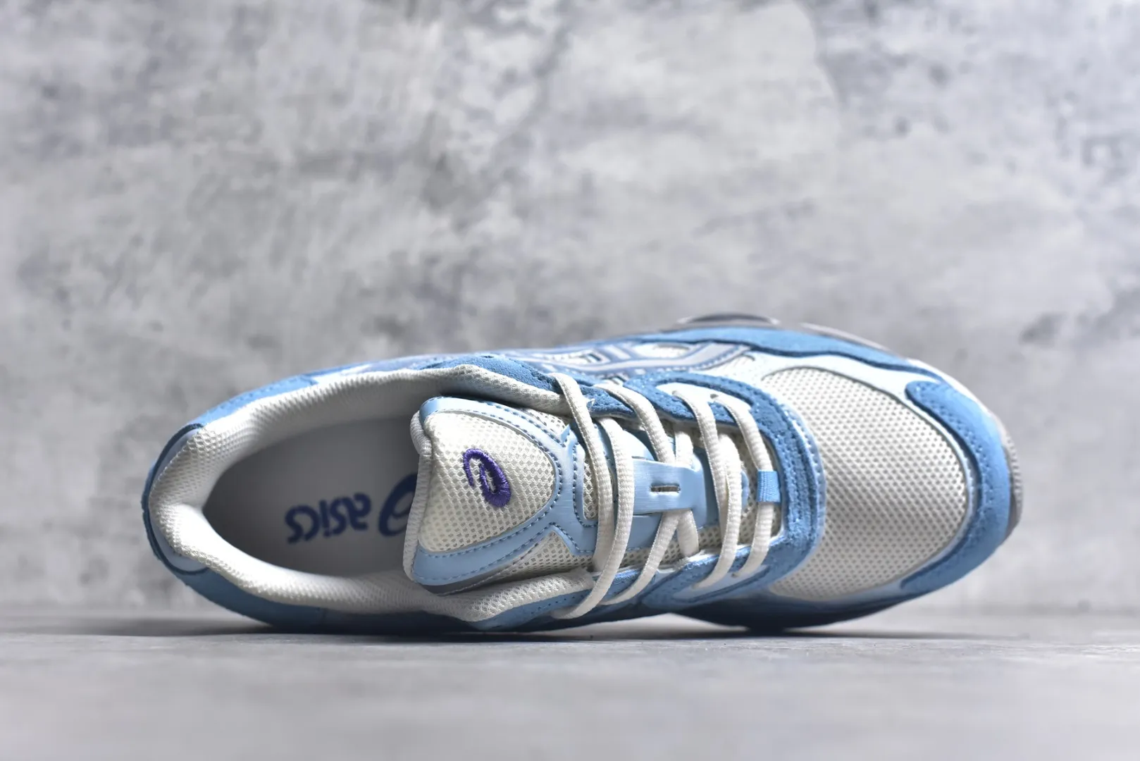 Resilient ASICS GEL-NYC Blue Low Top Replica Sneakers with High Quality 661