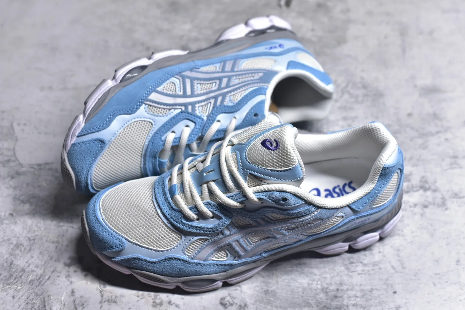 Resilient ASICS GEL-NYC Blue Low Top Replica Sneakers with High Quality 661