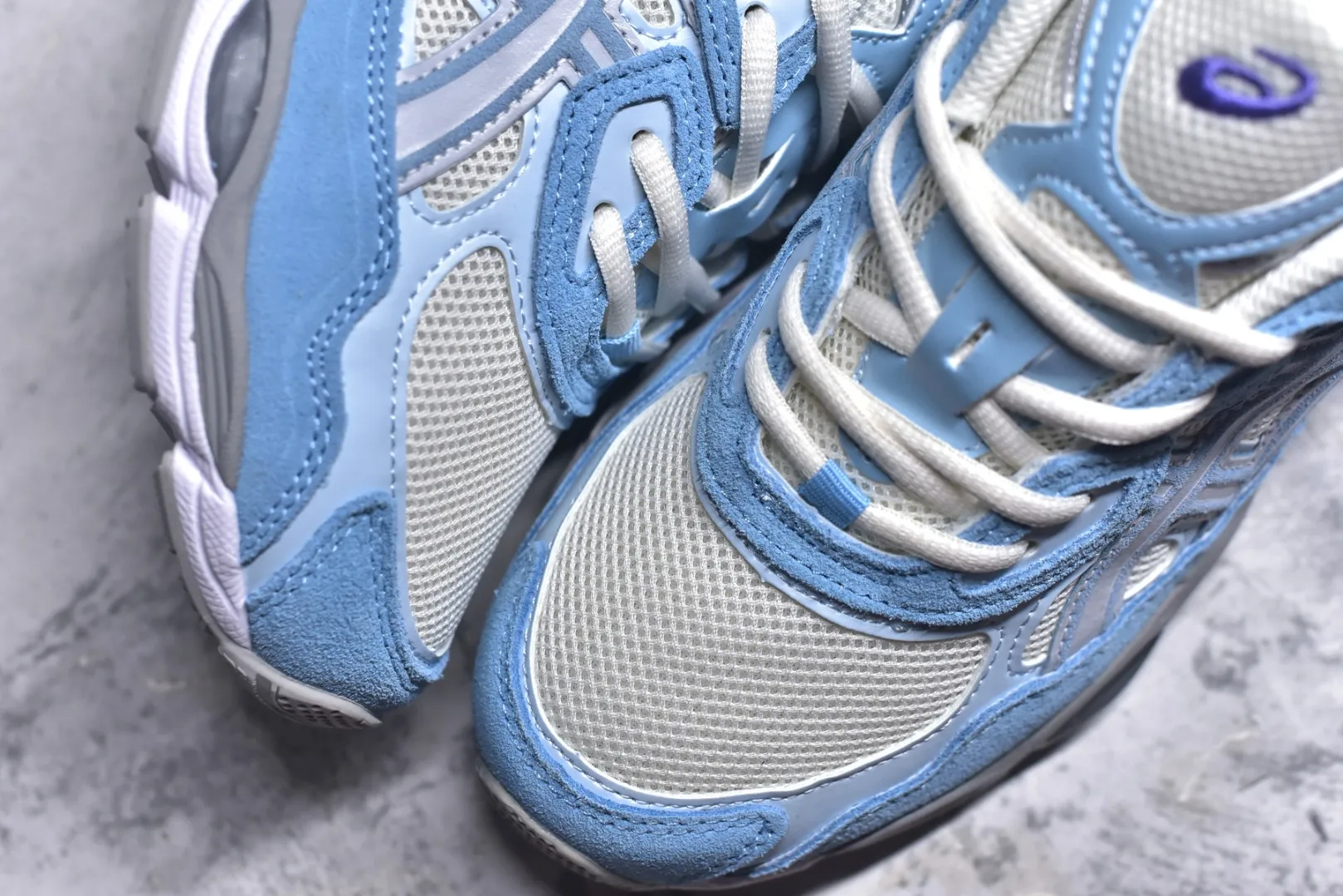 Resilient ASICS GEL-NYC Blue Low Top Replica Sneakers with High Quality 661