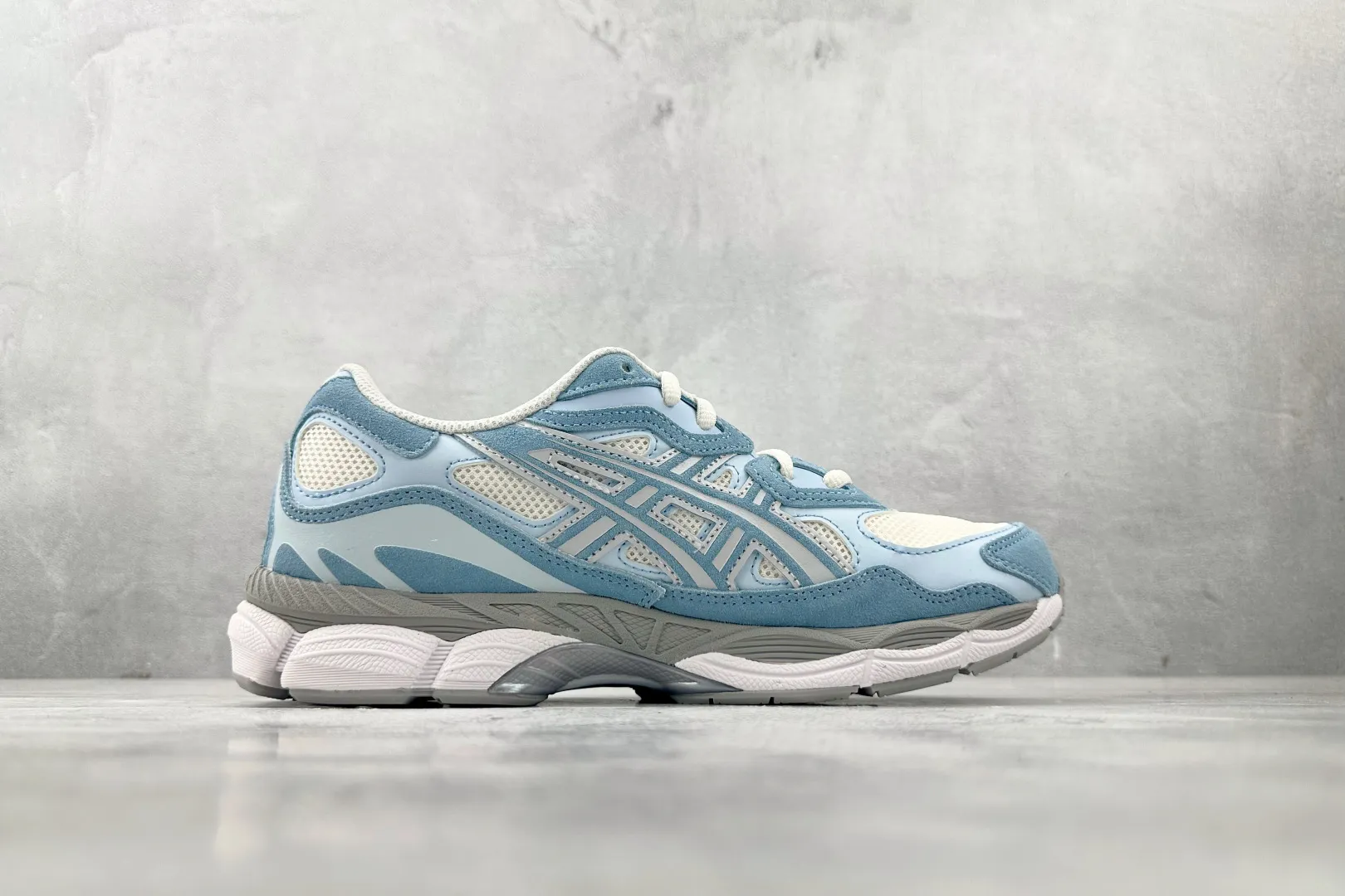 ASICS GEL-NYC Blue Running Shoes – High Quality Replica ASICS & 1:1 ASICS Sneakers with  Rep Finish Vibrant 682