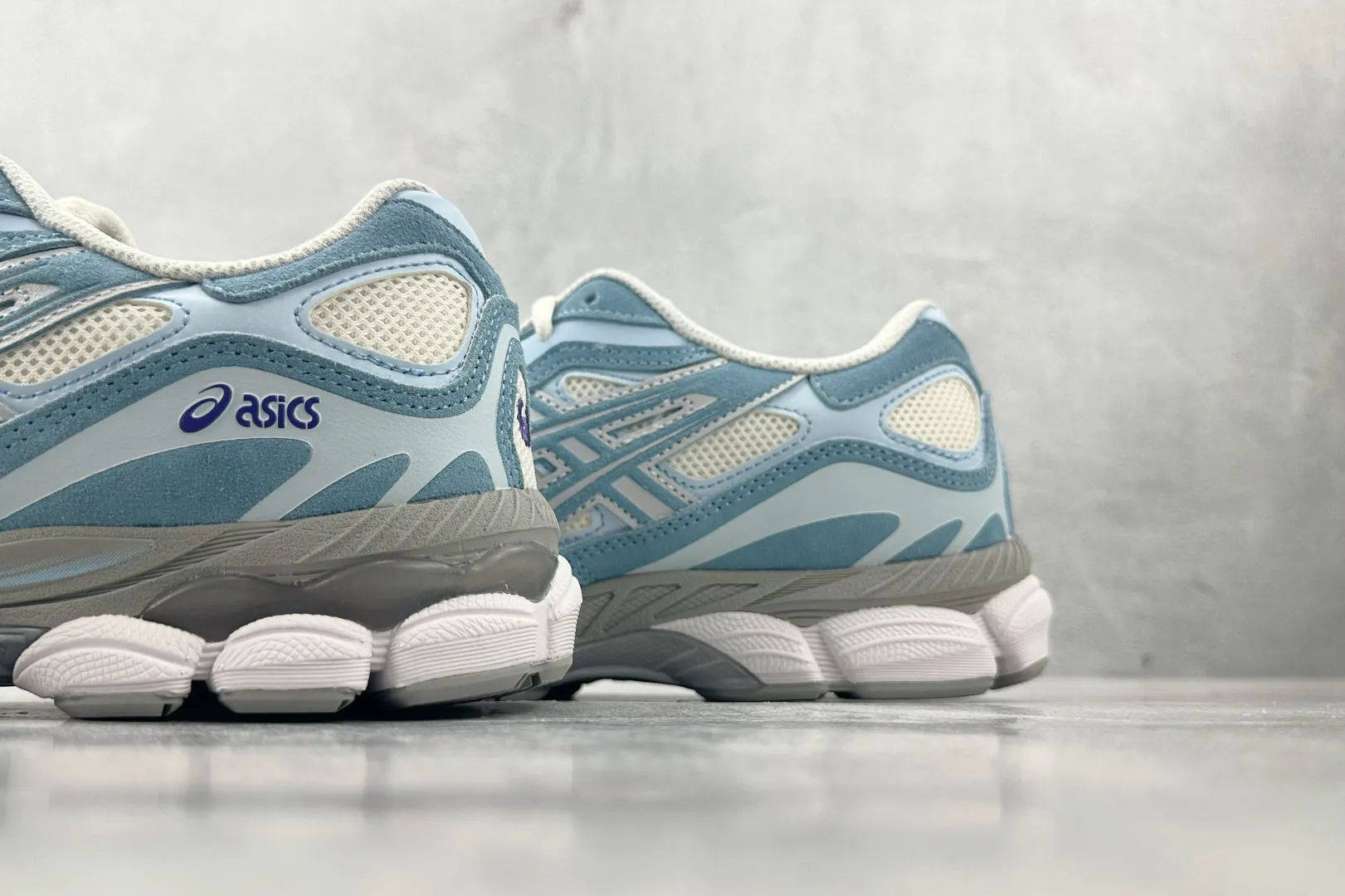 ASICS GEL-NYC Blue Running Shoes – High Quality Replica ASICS & 1:1 ASICS Sneakers with  Rep Finish Vibrant 682