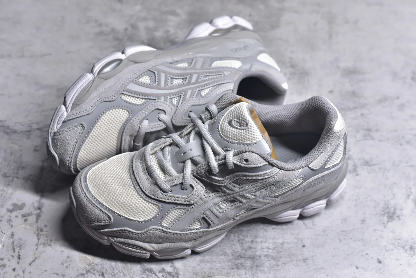 ASICS GEL-NYC Cloud Grey Replica Sneakers – High Quality Rep Shoes & 1:1 ASICS Sneakers Youthful 667