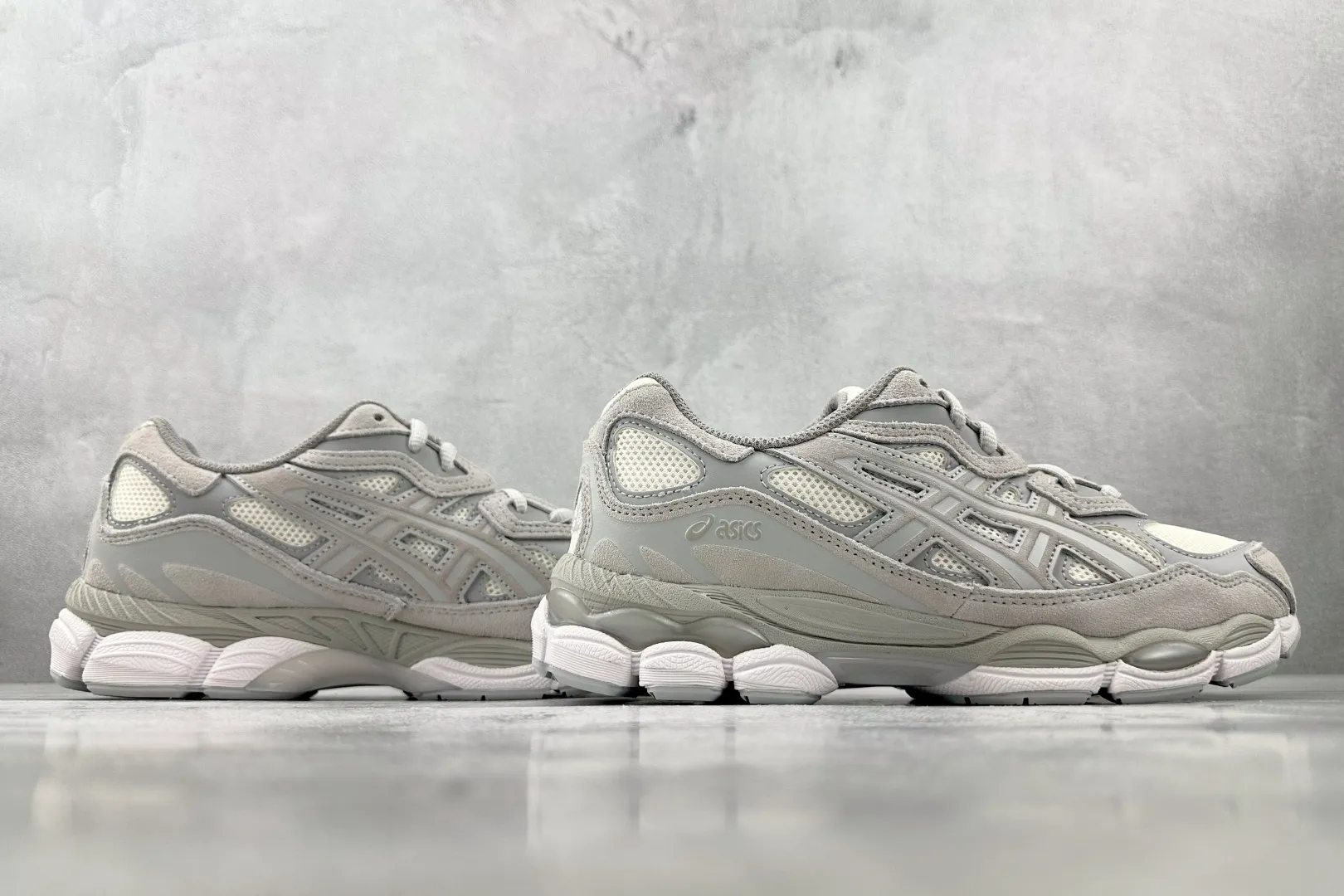 Classic ASICS GEL-NYC Grey White 1:1 Replica ASICS Sneakers with  Quality Rep Shoes 677