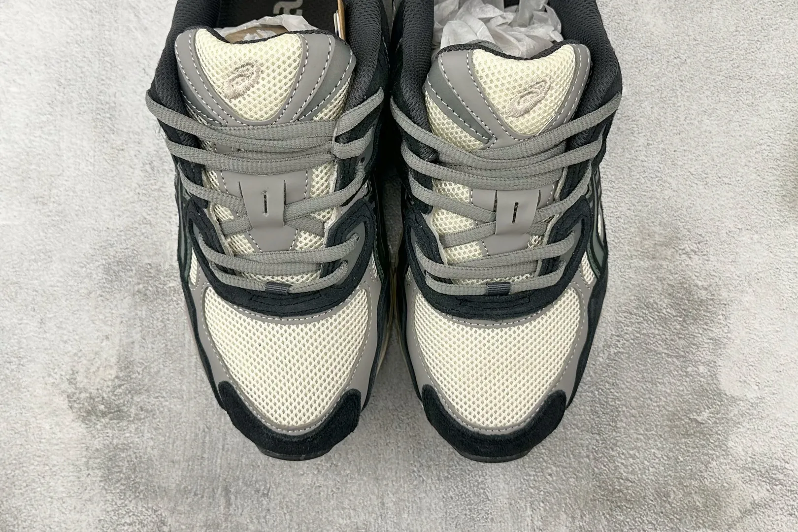 Original ASICS GEL-NYC Oatmeal Grey Replica Sneakers – High Quality ASICS Running Rep Shoes 686