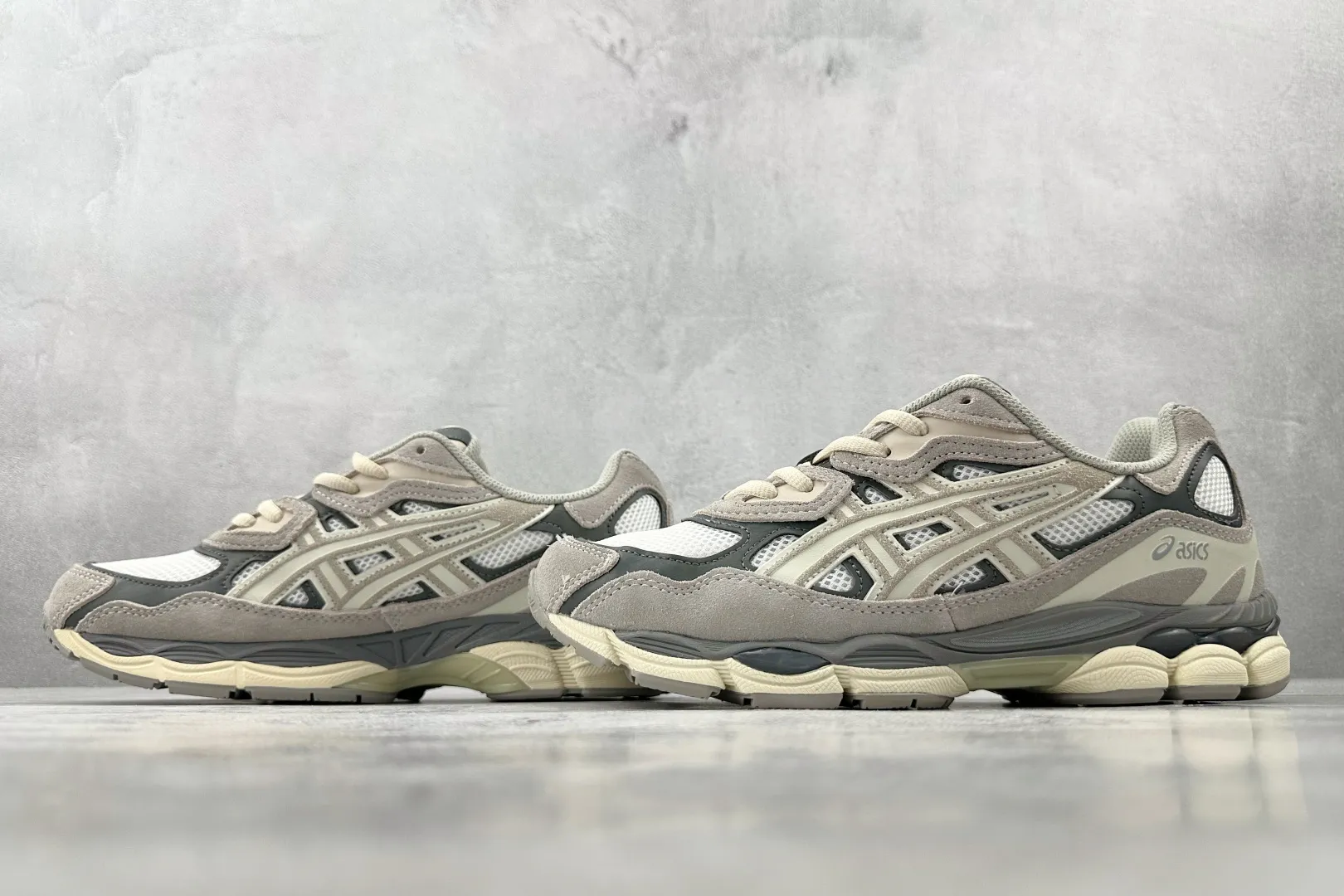 WeatherProof ASICS GEL-NYC Oatmeal Low Top Replica Sneakers – High Quality Rep Shoes & 1:1 ASICS Replicas 669