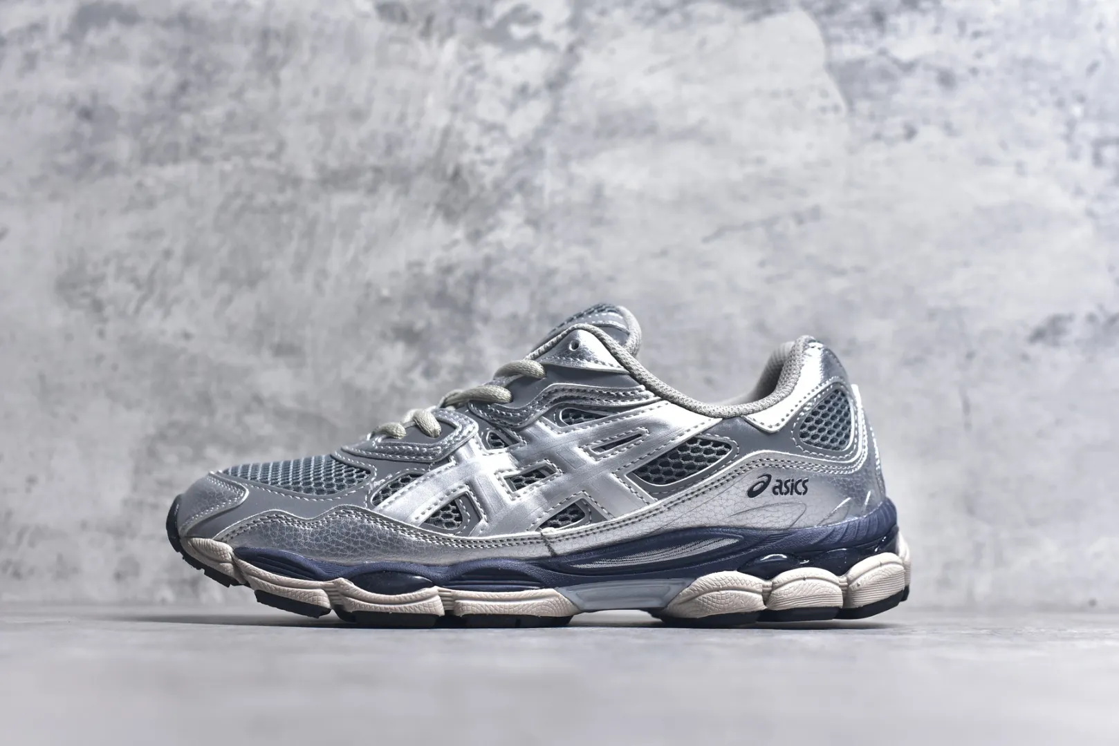 EasyMatch ASICS GEL-NYC Silver Low Top Replica Sneakers with High Quality Rep Shoes 650