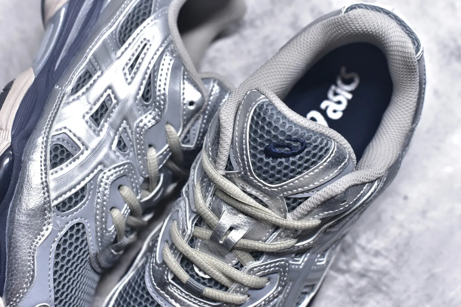 EasyMatch ASICS GEL-NYC Silver Low Top Replica Sneakers with High Quality Rep Shoes 650