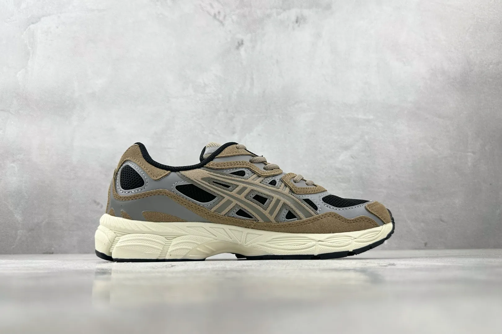 ASICS GEL-NYC Sneakers Taupe Grey Style – High Quality Replica ASICS Shoes & 1:1 ASICS Sneakers Practical 680
