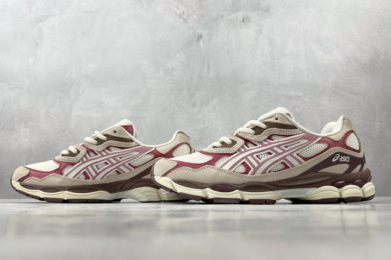 UrbanChic ASICS GEL-NYC Sweet Pink Replica Sneakers – High Quality Rep Shoes & 1:1 ASICS Replicas 676
