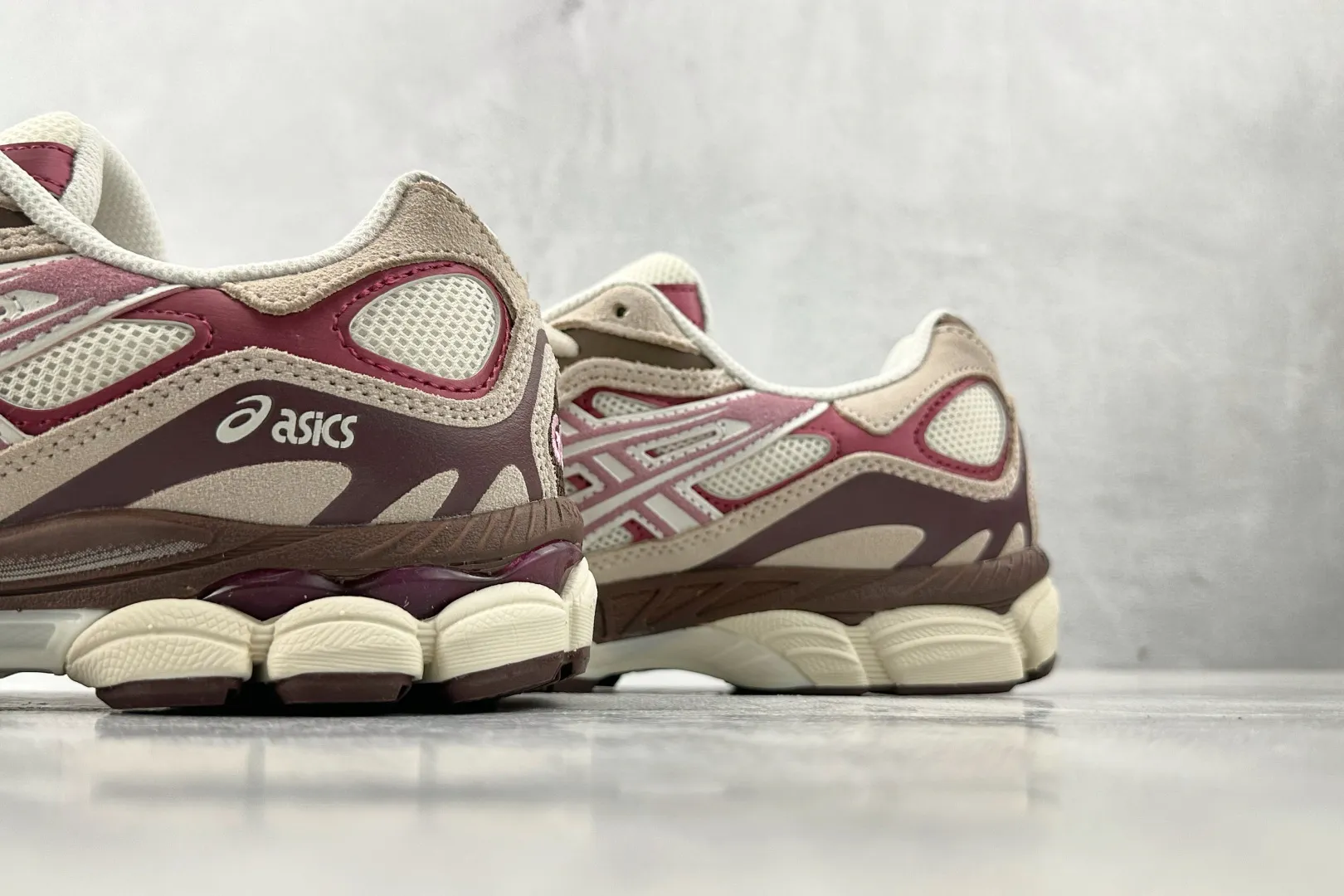 UrbanChic ASICS GEL-NYC Sweet Pink Replica Sneakers – High Quality Rep Shoes & 1:1 ASICS Replicas 676